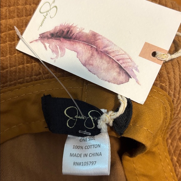 NWT Jessica Simpson Brown Corduroy Bucket Hat - Picture 2 of 2
